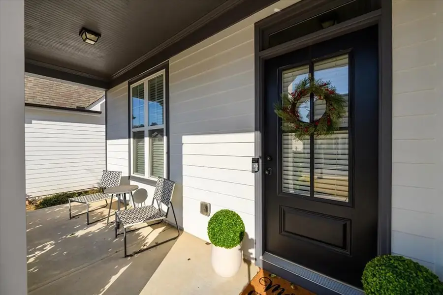 5193 Parkwood Drive, Flowery Branch, GA 30542 - Image #3