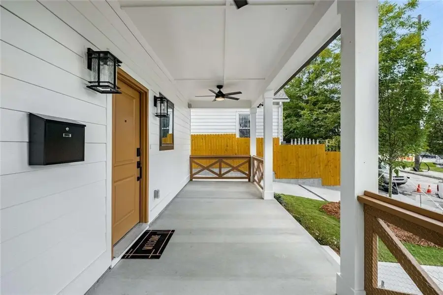 991 Hampton Street Nw, Atlanta, GA 30318 - Image #2