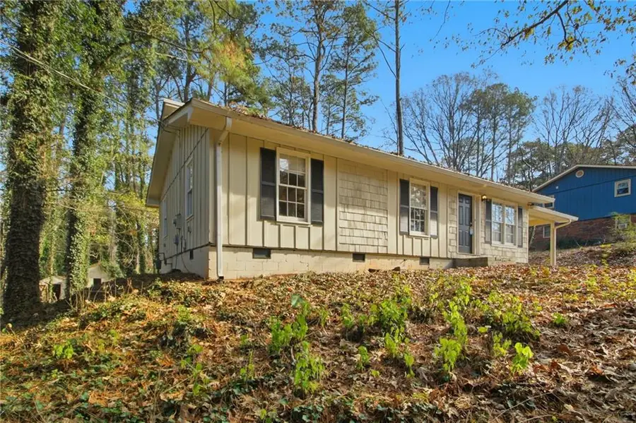 2007 Vicksburg Trail, Woodstock, GA 30189 - Image #2