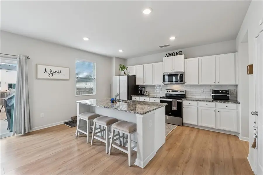 129 Summit Pointe Lane, Dallas, GA 30132 - Image #2