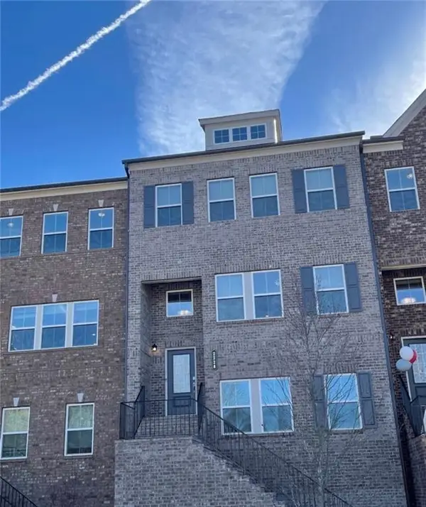 2228 Fern Park Drive, Atlanta, GA 30341