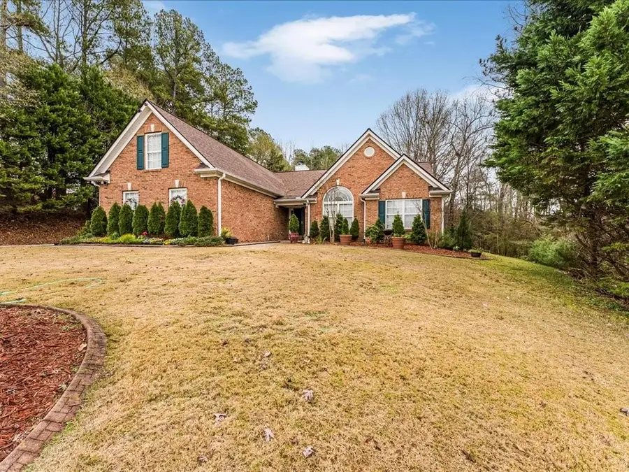 402 Arbor Circle Sw, Monroe, GA 30656 - Image #2