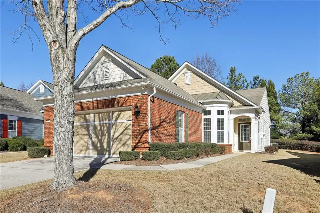 6221 Greenstone Circle, Hoschton, GA 30548 - Image #1