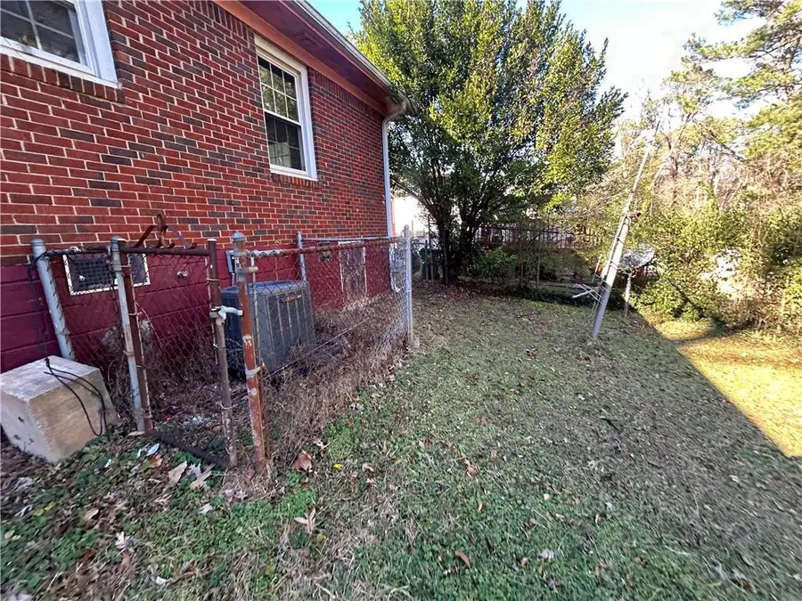 2264 Mark Trail, Decatur, GA 30032 - Image #3