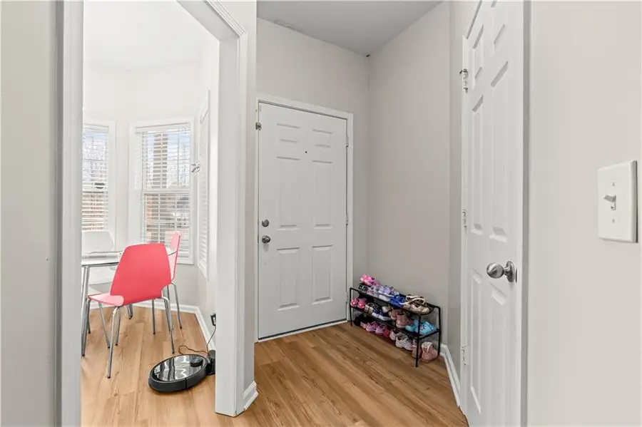 141 Mill Pond Crossing #L3, Carrollton, GA 30116 - Image #3