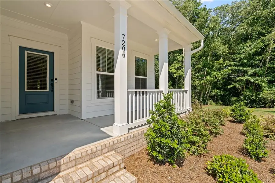 7206 Grand Reunion Drive, Hoschton, GA 30548 - Image #2