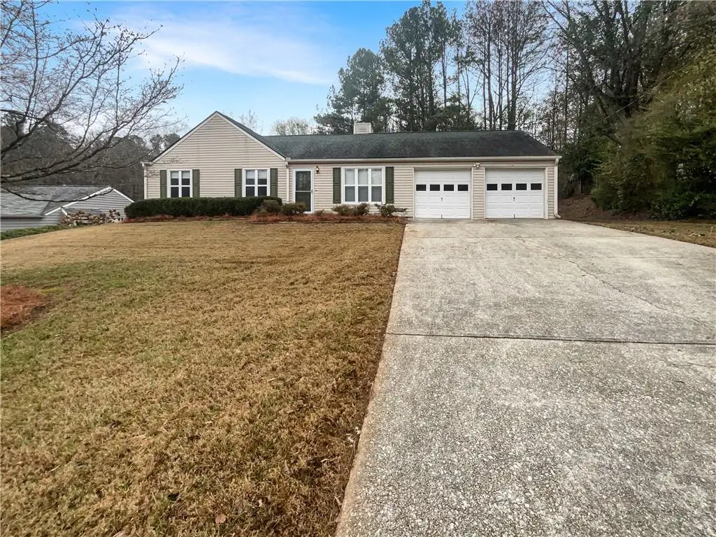 607 River Bend Circle Sw, Smyrna, GA 30082 - Image #1