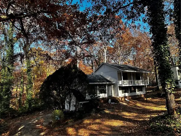 4983 Cross Court Sw, Lilburn, GA 30047