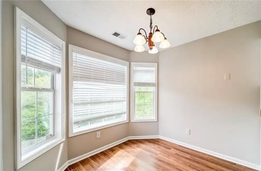 232 Cambridge Drive, Loganville, GA 30052 - Image #3