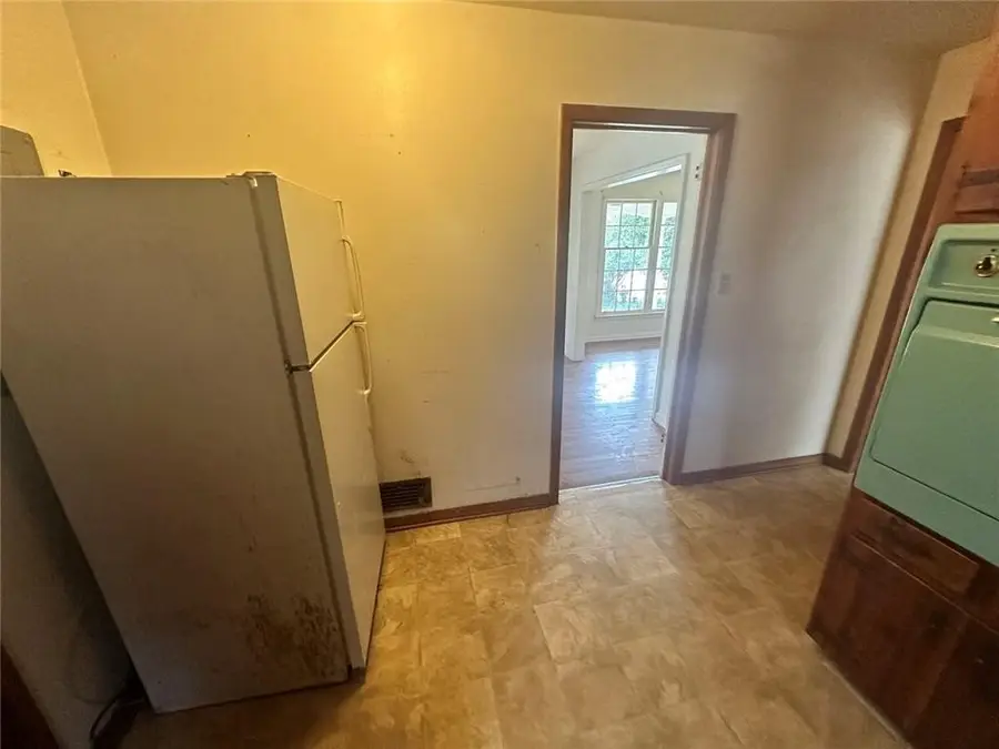 2703 Arrowood Drive, East Point, GA 30344 - Image #3