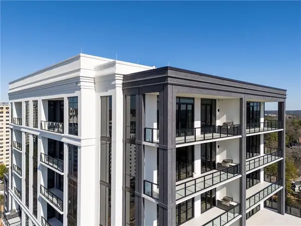 2425 Peachtree Road #1806, Atlanta, GA 30305