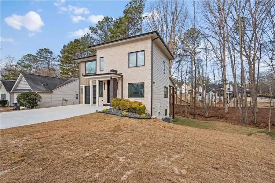 744 Crystal Bay Road, Villa Rica, GA 30180 - Image #2