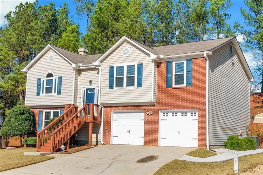 731 Bridgewood Court, Lithonia, GA 30058 - Image #2