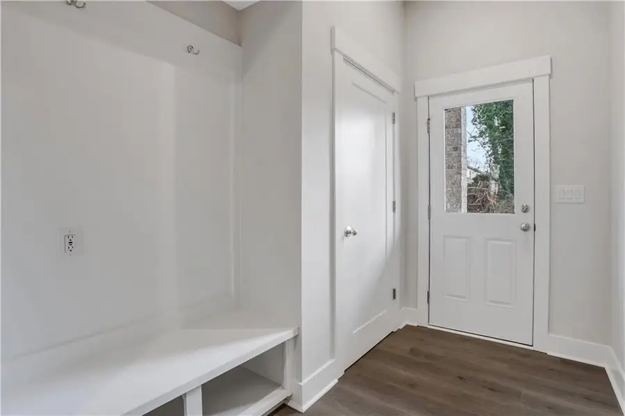 117 Bridgecrest Road, Roswell, GA 30075 - Image #2