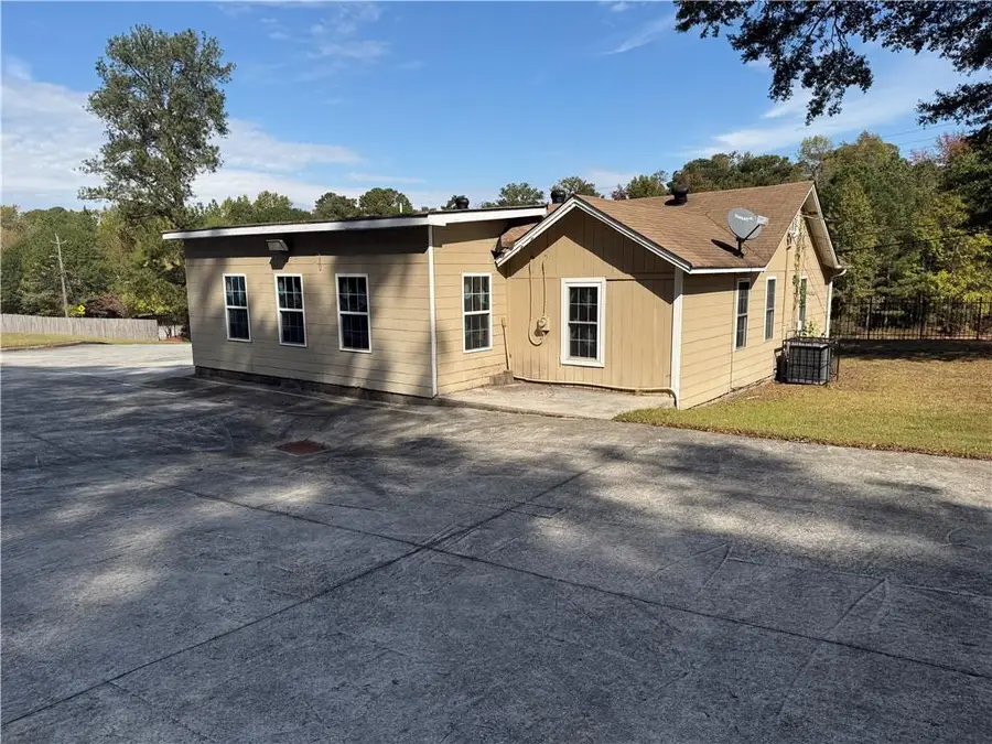7483 Covington Highway, Lithonia, GA 30058 - Image #2