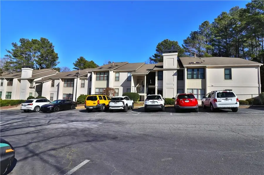 1412 Huntingdon Chase, Sandy Springs, GA 30350 - Image #2