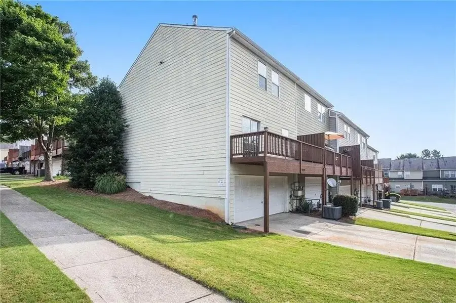 1427 Bay Overlook Drive, Woodstock, GA 30188 - Image #2