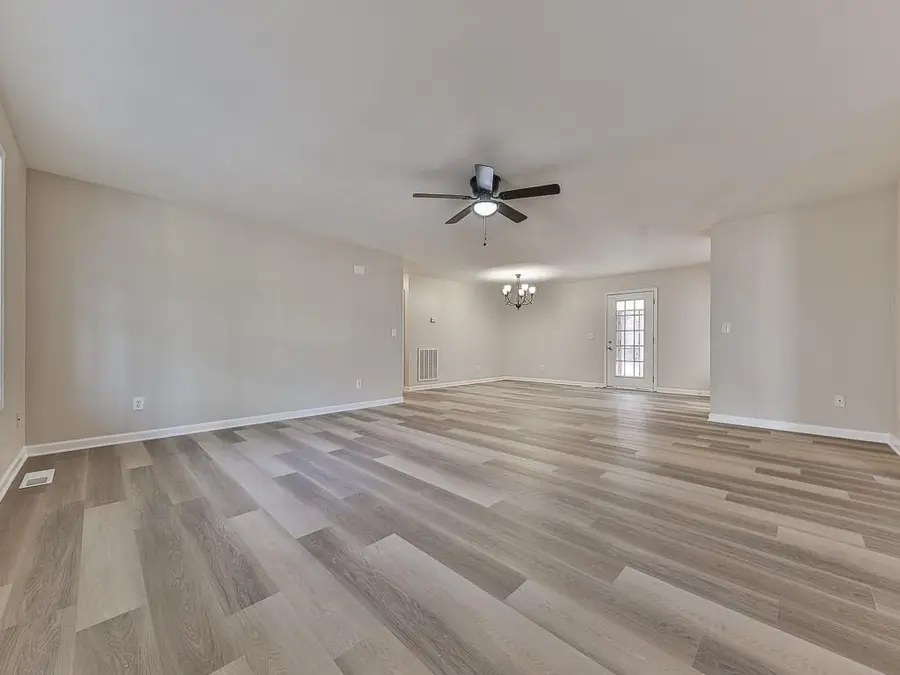 472 Crowe Springs Road, White, GA 30184 - Image #2