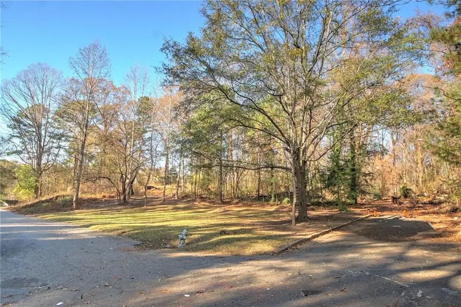 1145 Gun Club Road Nw, Atlanta, GA 30318 - Image #3