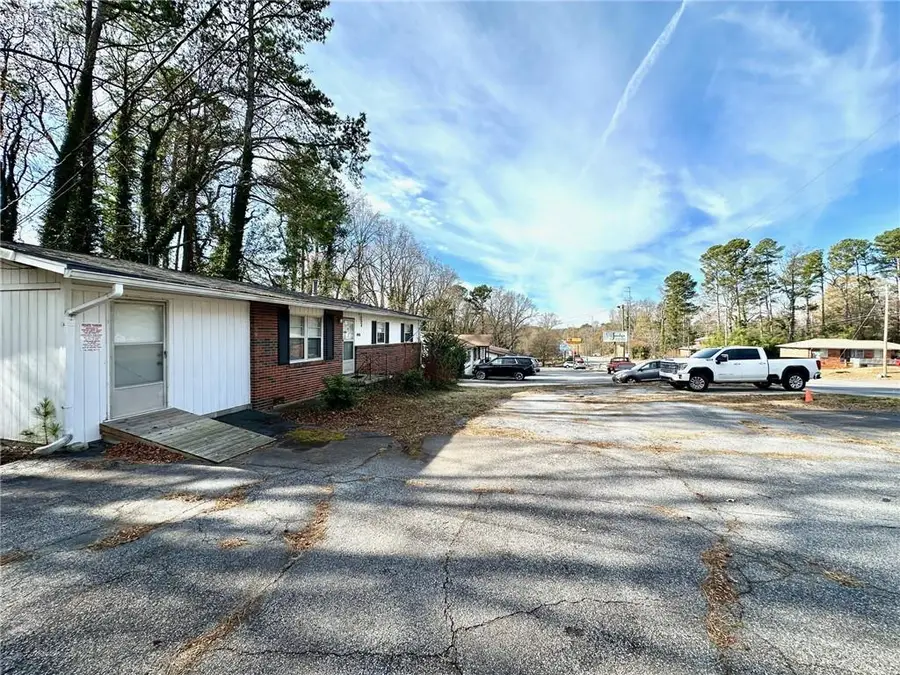 446 Windy Hill Road Se, Marietta, GA 30060 - Image #2