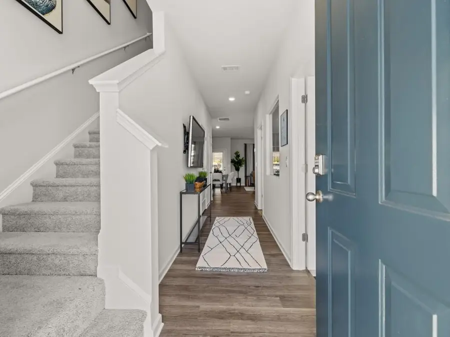 5995 Skylar Drive, Atlanta, GA 30336 - Image #2