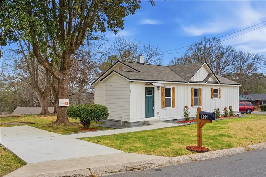 177 Woods Drive Ne, Marietta, GA 30060 - Image #2