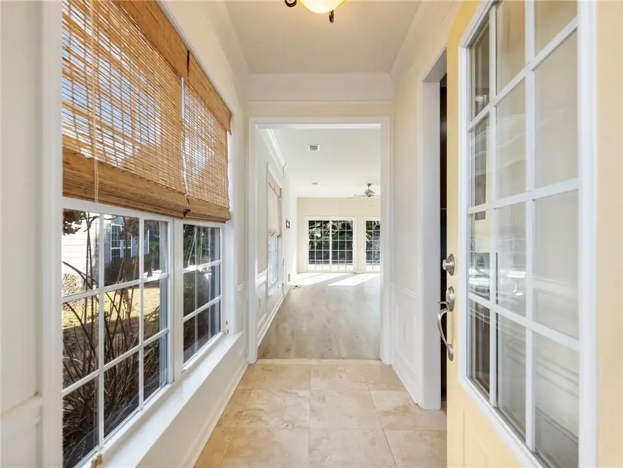 6513 Bradford Court, Hoschton, GA 30548 - Image #2