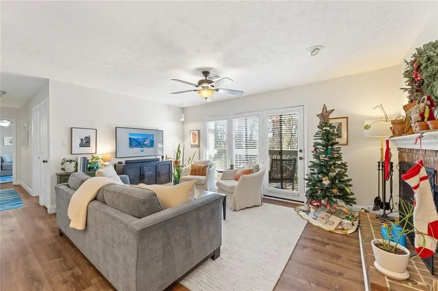 414 Tuxworth Circle, Decatur, GA 30033 - Image #2