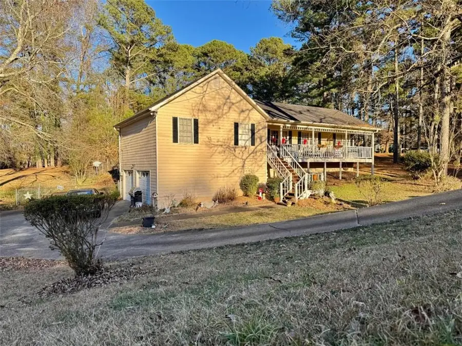 606 Wood Ridge, Woodstock, GA 30189 - Image #2