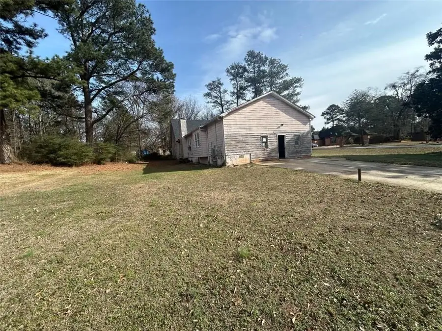 5518 Brinwick Drive, Rex, GA 30273 - #3