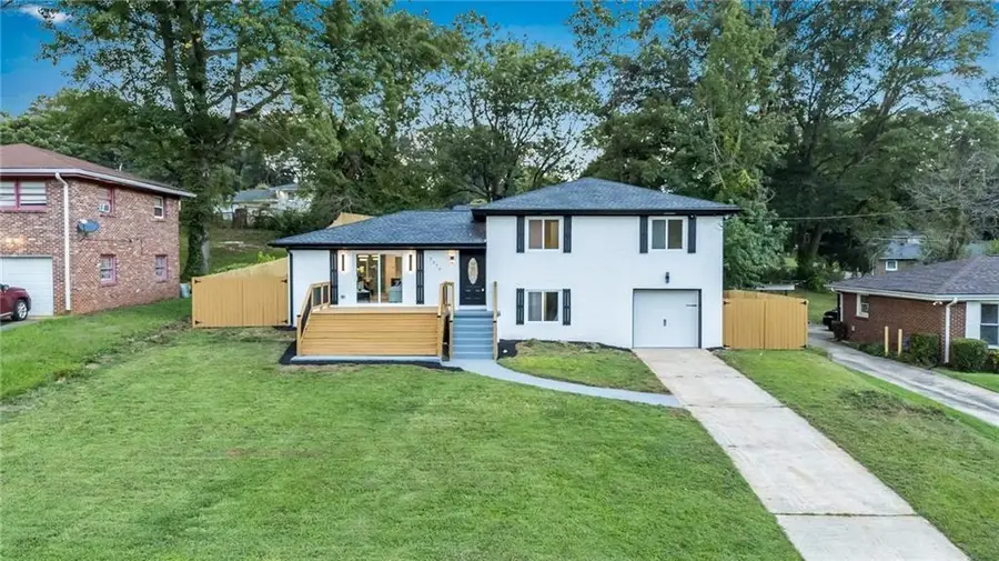 2377 Fontaine Circle, Decatur, GA 30032 - Image #2