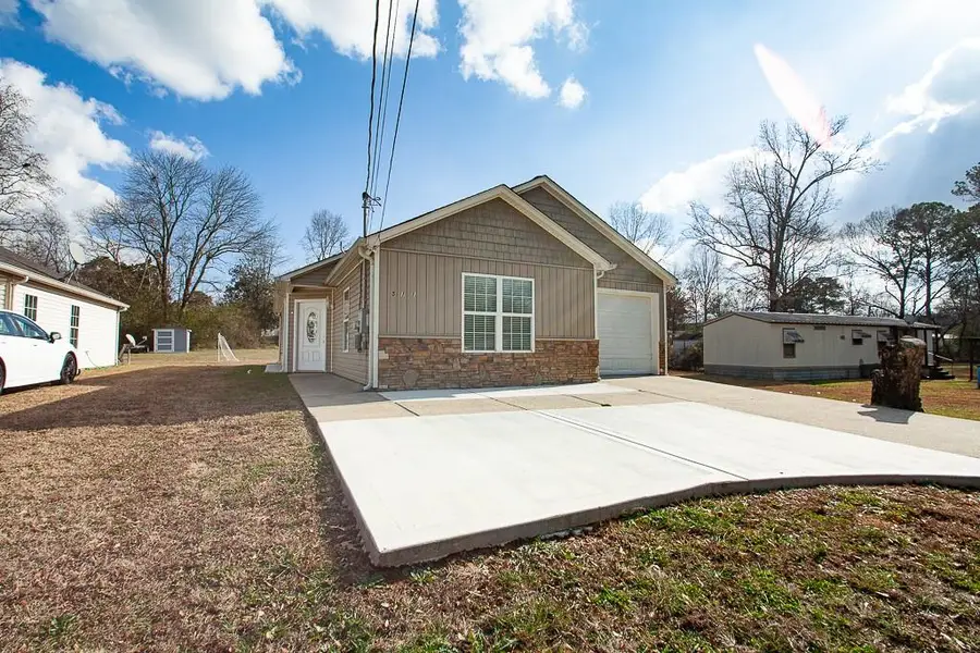 511 Circle Drive, Calhoun, GA 30701 - Image #3