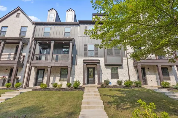 125 Climbing Ivy Circle, Fayetteville, GA 30214