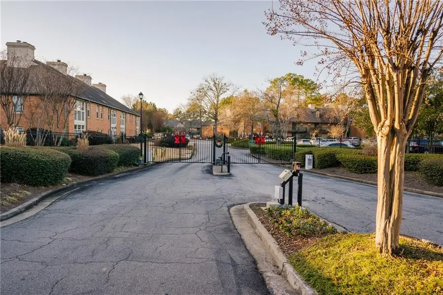 224 Brittany Court, Duluth, GA 30096 - Image #3