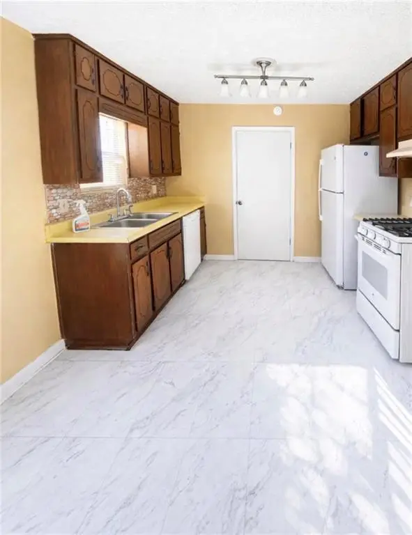 3439 Bleckley Drive, Lithonia, GA 30038 - #2