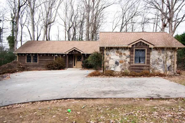 1894 Windburn Court Sw, Snellville, GA 30078