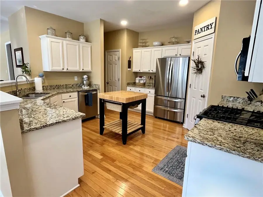 2472 Walnut Tree Lane, Buford, GA 30519 - Image #3