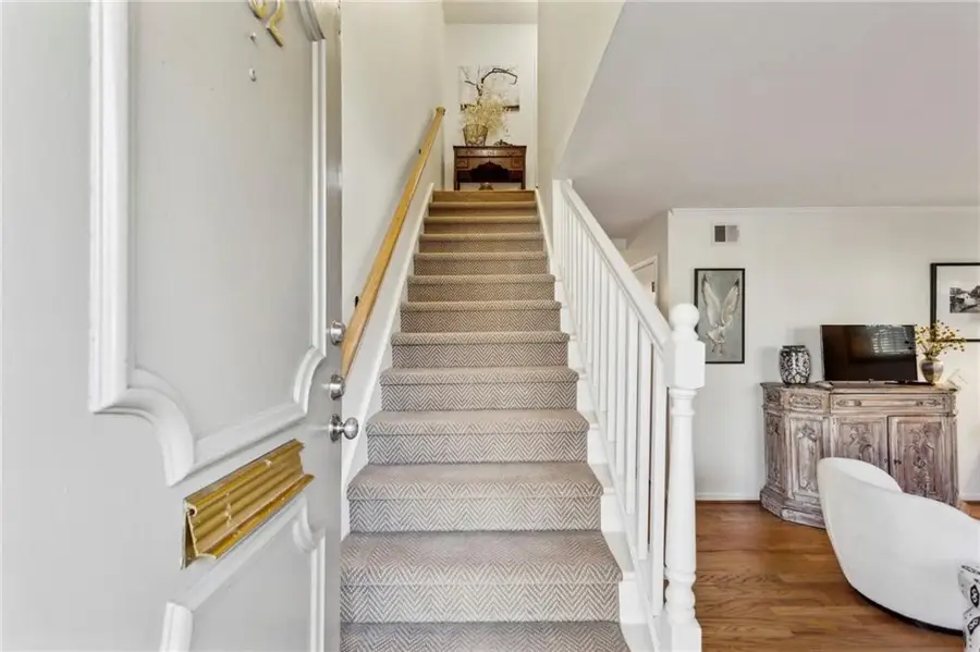 162 Lablanc Way Nw, Atlanta, GA 30327 - Image #3