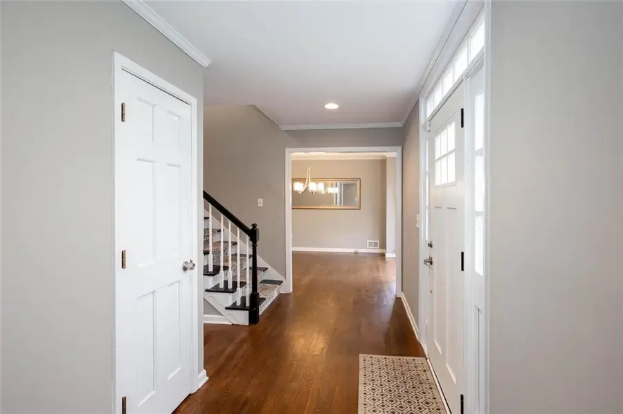 1066 Foreststone Way Sw, Marietta, GA 30064 - Image #3