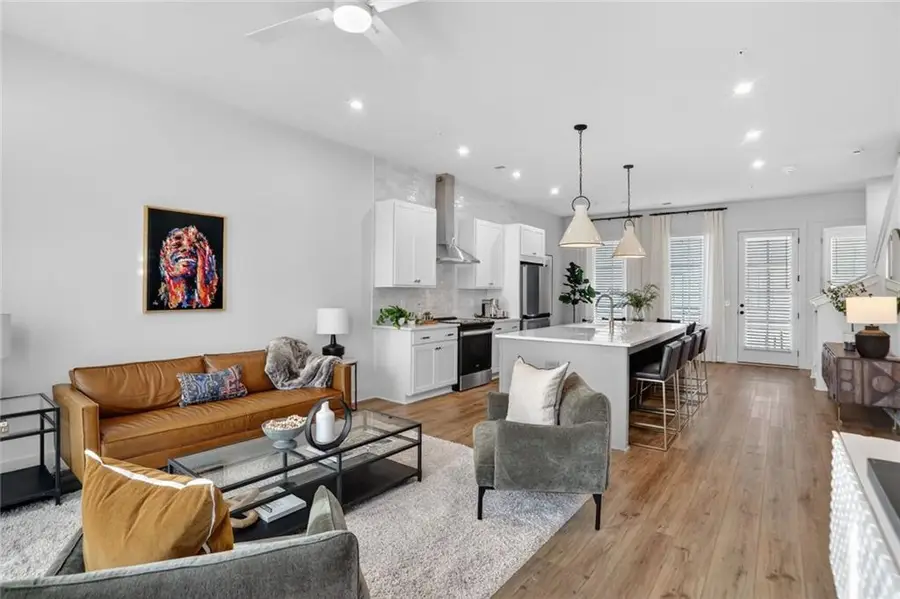 1291 Longreen Terrace Nw #7, Atlanta, GA 30318 - Image #3