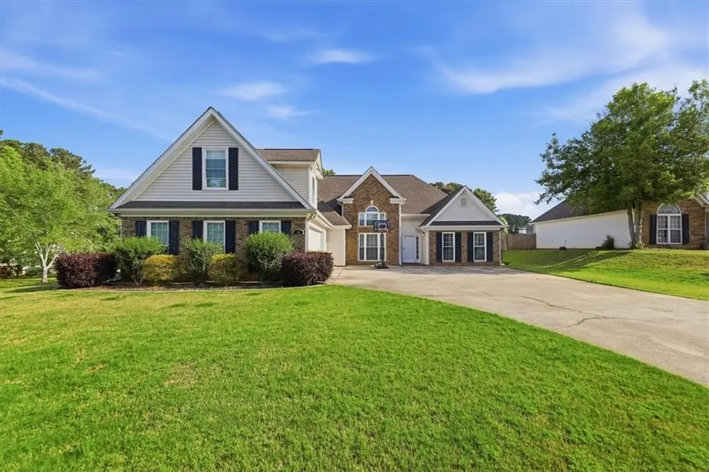 84 Pebble Creek Drive, Newnan, GA 30265 - #1