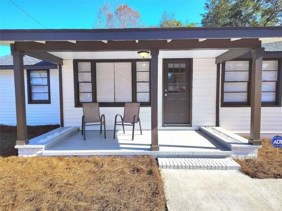 336 Brobston Street, Baxley, GA 31513 - #3