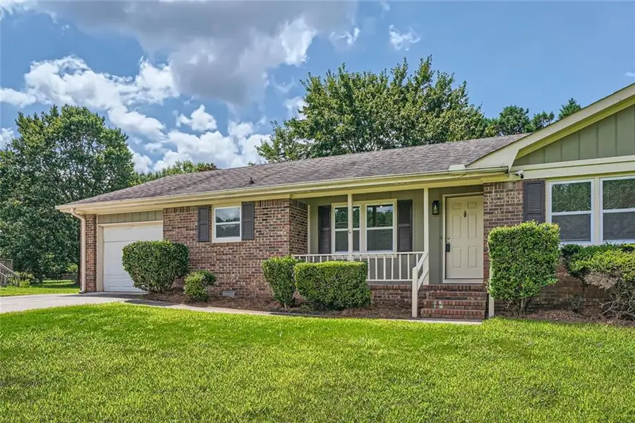 881 Jefferson Drive Sw, Conyers, GA 30094 - Image #3