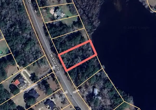 223 W Shore Drive, Ochlocknee, GA 31773
