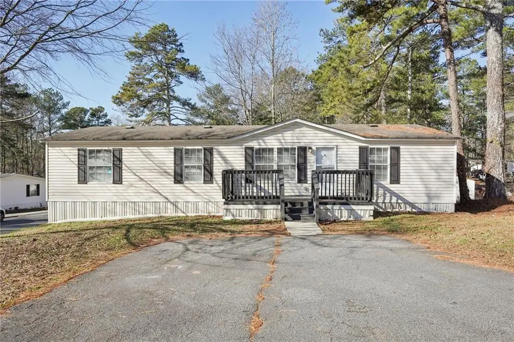31 Pine Burr Drive, Kennesaw, GA 30152 - Image #1