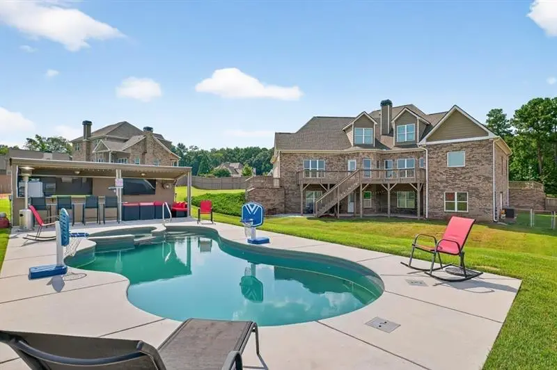 2112 Meadowood Cove, Monroe, GA 30655 - #1