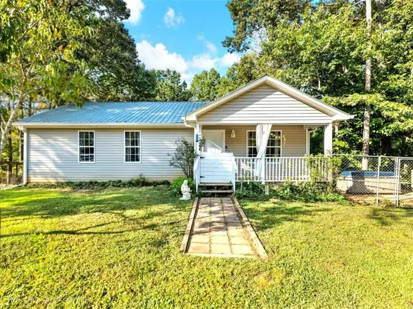 310 Georgian Terrace, Alto, GA 30510