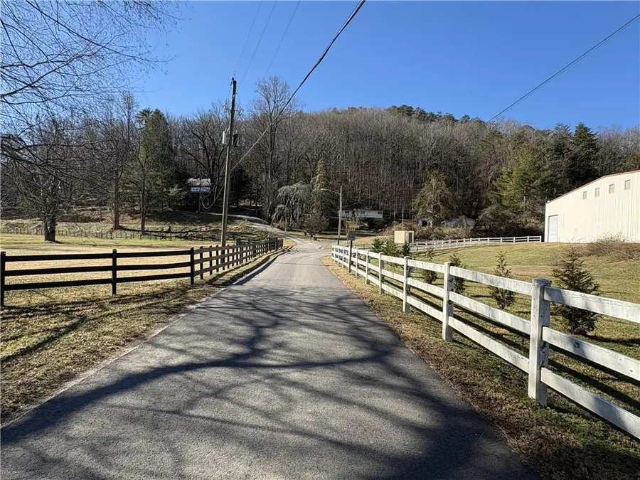 170 Old Gold Mine Trail, Helen, GA 30545 - Image #2