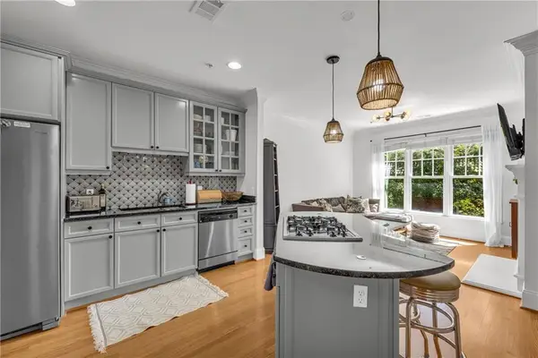 825 Highland Lane Ne #1207, Atlanta, GA 30306