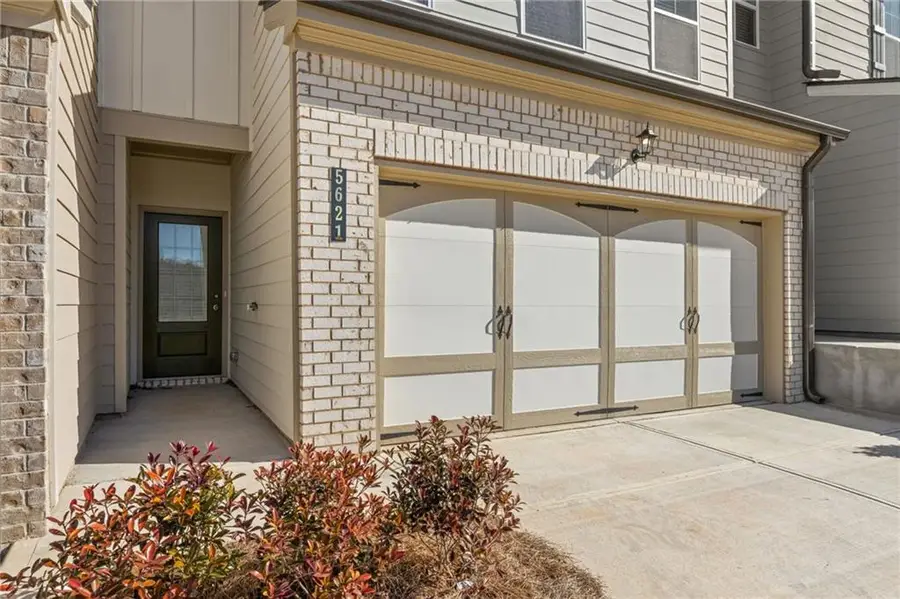 5621 Overview Drive, Flowery Branch, GA 30542 - #2